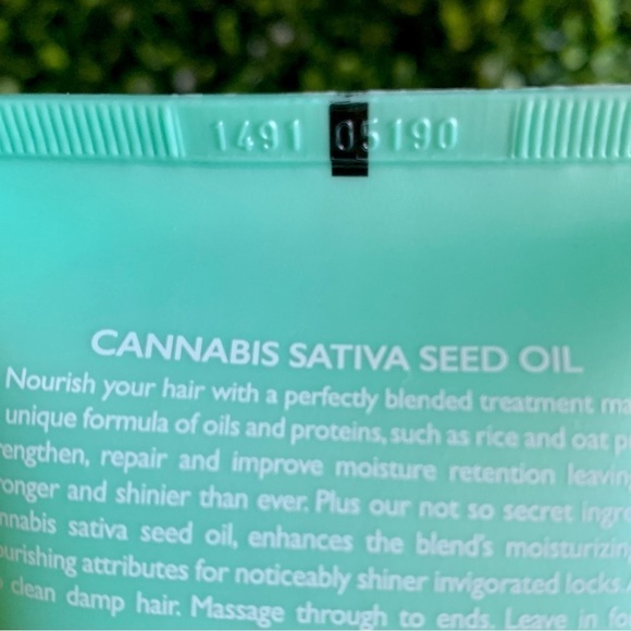 Design Me GLOSS.ME Hydrating Treatment Mask | NEW | DesignMe - Picture 12 of 14